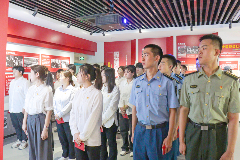 微信图片_20240702083124_副本小.jpg